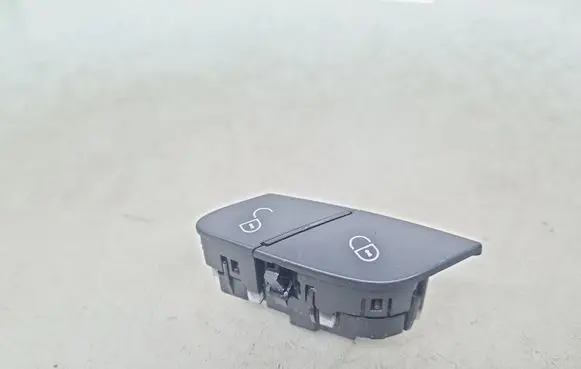 Mercedes-Benz R W251 Central locking switch button A2518201010