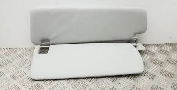 Volkswagen Touareg II Sun visor 7P0857552