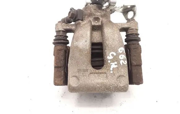 Opel Zafira B Rear brake caliper