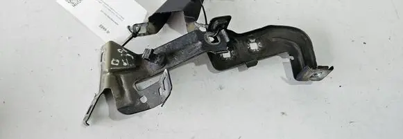 BMW 4 F32 F33 Fender mounting bracket 7255822
