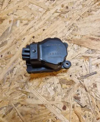 Ford Grand C-MAX Air flap motor/actuator 3M5H19E616AB EAD251 L1875
