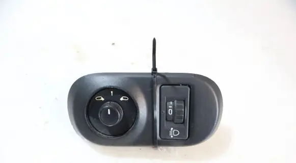 Citroen C4 Cactus Wing mirror switch