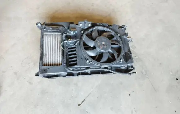 Peugeot Partner Radiator support slam panel