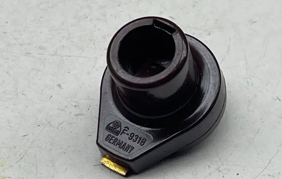 Opel Mokka B Rear glass lock/latch 3470093
