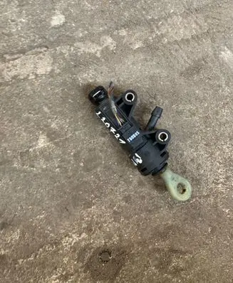 BMW 3 E90 E91 Clutch master cylinder 6758822 1161891 1163899
