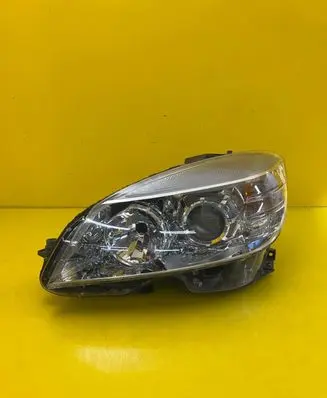 Mercedes-Benz C W204 Headlight/headlamp A2048208361