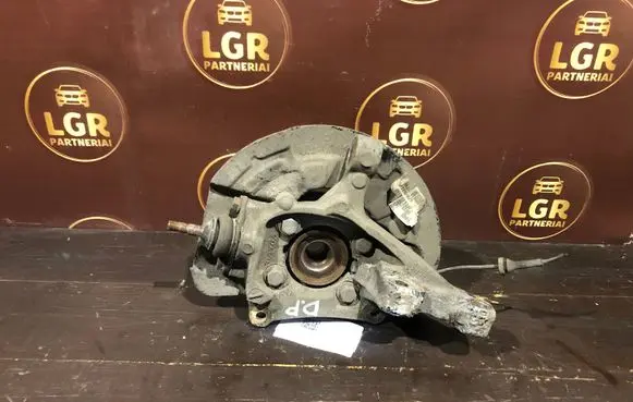 Volvo S60 Front wheel hub spindle knuckle 9461943