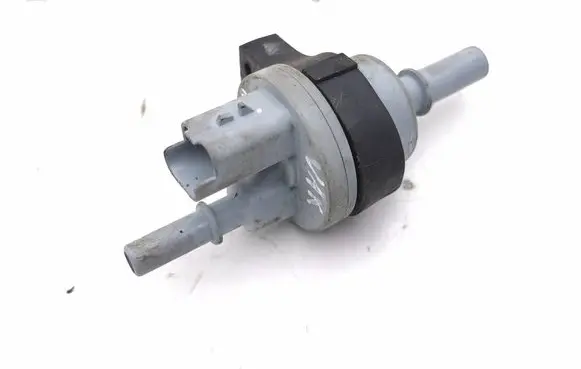 Peugeot 2008 II Vacuum valve 9802009480