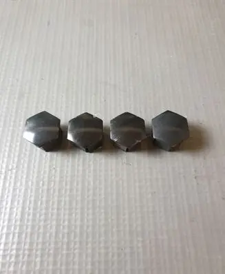Opel Mokka B Wheel nut cap/cover 