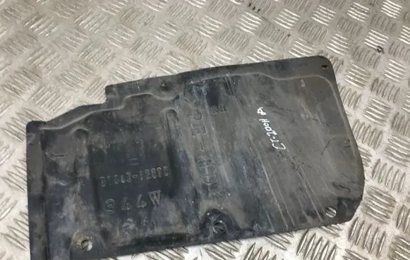 Lexus CT 200H Engine splash shield/under tray 5144312080