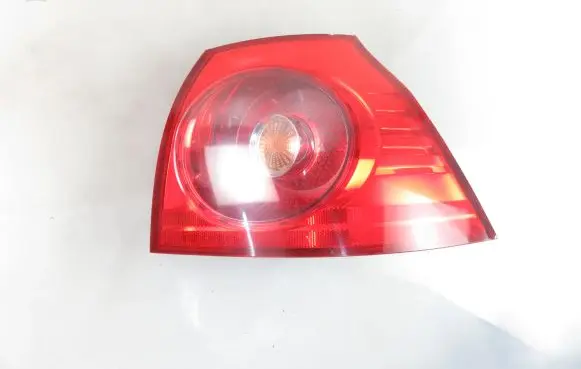 Volkswagen Golf V Rear/tail lights