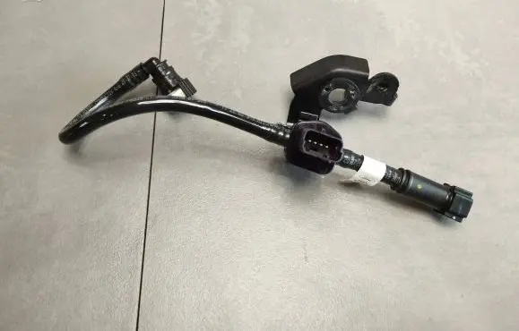 Ford Mondeo MK V Fuel injector supply line/pipe HG9Q9J280AC 19045 P4D7D