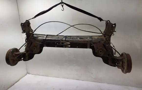 Dacia Duster II Rear axle beam 555010951R