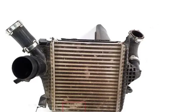 Porsche Cayenne (9Y0 9Y3) Intercooler radiator 4M0145803BP