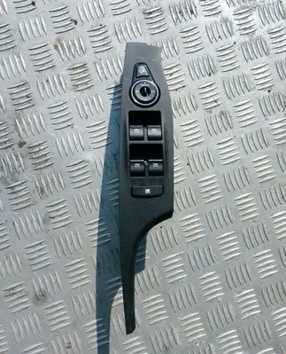 Hyundai i40 Quarter vent window switch 