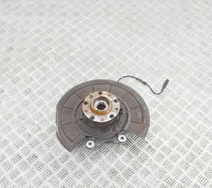 Maserati Ghibli Rear wheel hub 670006720 670006804