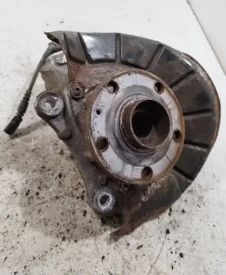 Volkswagen PASSAT B6 Front wheel hub spindle knuckle