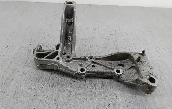 Skoda Octavia Mk2 (1Z) Front control arm 1K0199296F