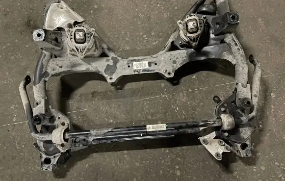 BMW 4 F36 Gran coupe Front subframe G38302550XXX