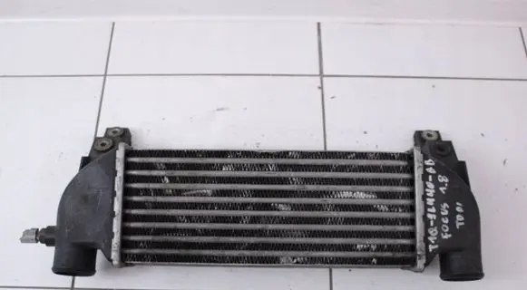 Land Rover Range Rover Sport L494 Intercooler radiator 9L440