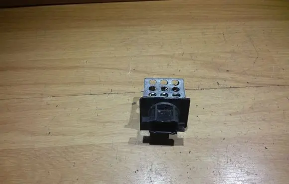 Peugeot 206 Heater blower motor/fan resistor 36057