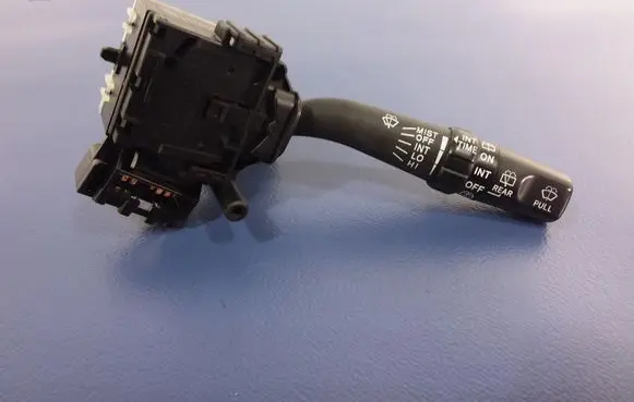 Toyota Avensis Verso Wiper turn signal indicator stalk/switch 84652-05150