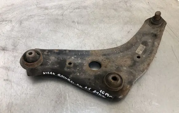 Nissan Qashqai Front lower control arm/wishbone