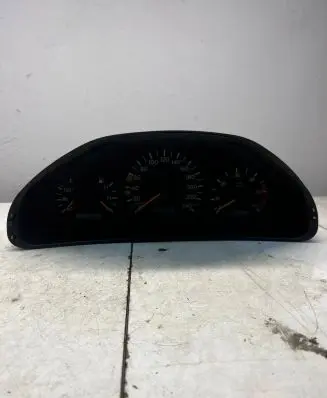 Mercedes-Benz E W210 Speedometer (instrument cluster) A2105401448