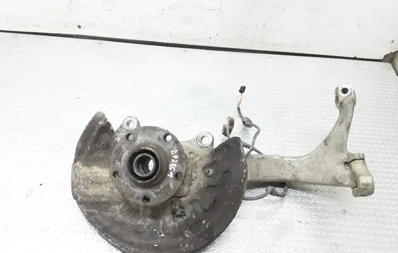 Audi A6 S6 C5 4B Front wheel hub spindle knuckle