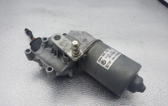 Skoda Fabia Mk2 (5J) Wiper motor 5J2955113A 405120