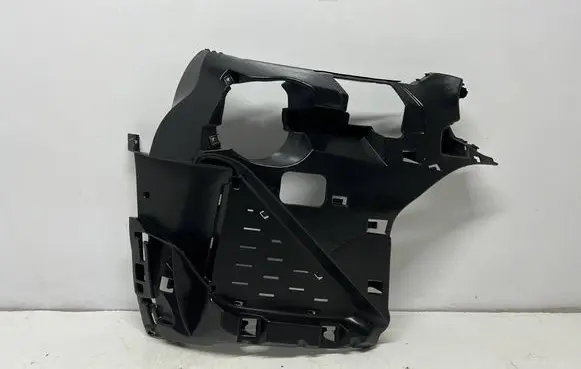 Front bumper mounting bracket