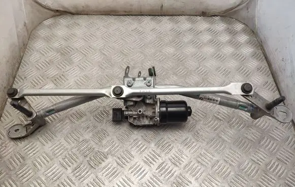 BMW X5 G05 Front wiper linkage and motor 8739979