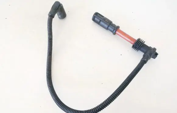 Volkswagen PASSAT B5 Ignition plug leads 0356150025