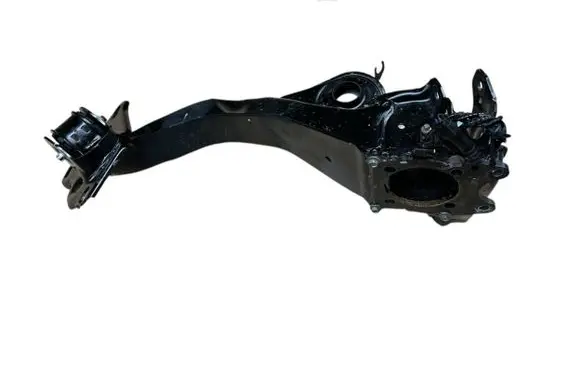 Rear wheel hub spindle/knuckle