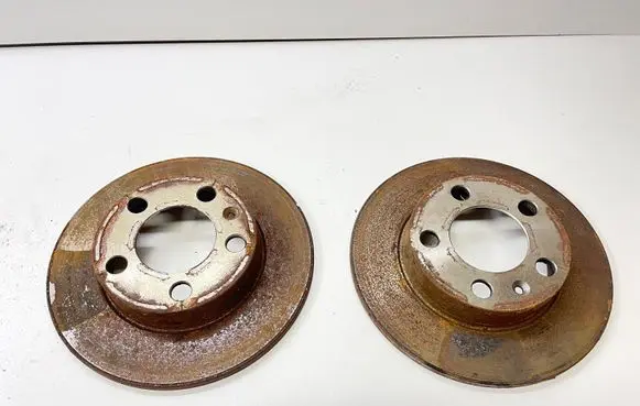 Volkswagen Polo Rear brake disc