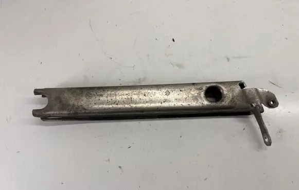 BMW 2 F44 Radiator support slam panel bracket 7325044 51747325044