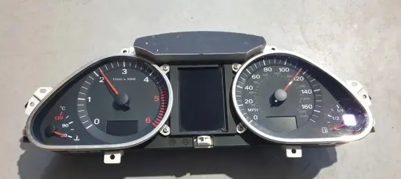 Audi A6 S6 C6 4F Speedometer (instrument cluster) 4F0920950L