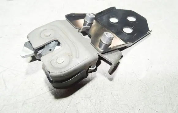 BMW 5 GT F07 Seat back rest lock catch 9164445