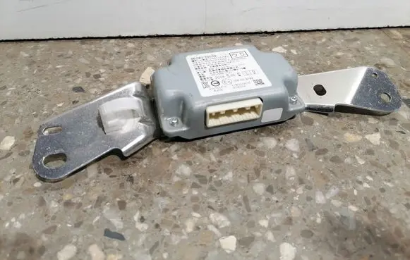 Lexus ES 250 - 300 - 330 Other control units/modules 8624033030