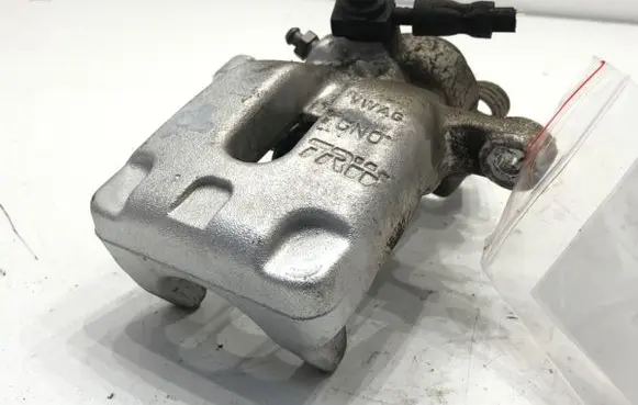 Seat Leon (5F) Rear brake caliper 2976B