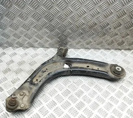 Volkswagen PASSAT B8 Front lower control arm/wishbone 3Q0407151E