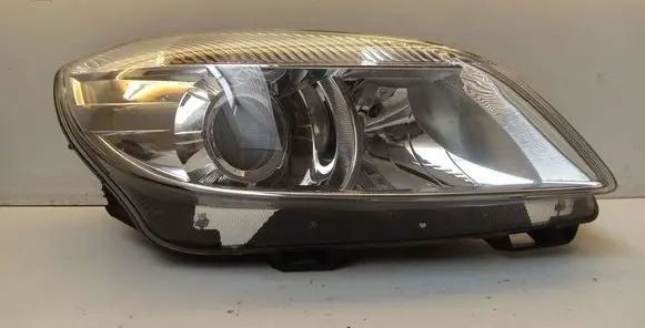 Skoda Fabia Mk2 (5J) Headlight/headlamp 173203
