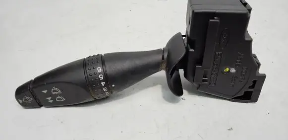 Ford Focus Wiper control stalk