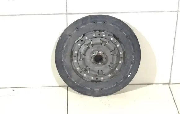 Clutch pressure plate