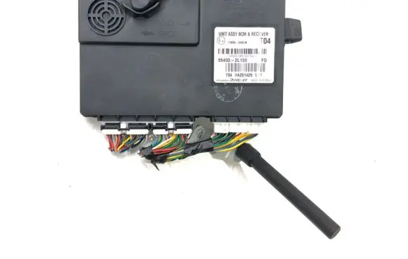 Hyundai i30 Other control units/modules 954002L100
