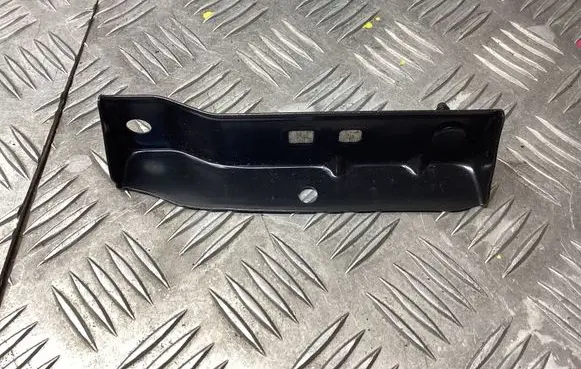 Toyota Highlander XU20 Front bumper mounting bracket 5211548030