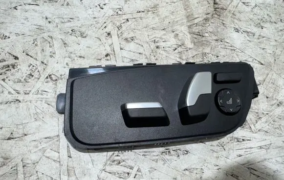 BMW 5 G30 G31 G38 Seat control switch 9384913 17081L5
