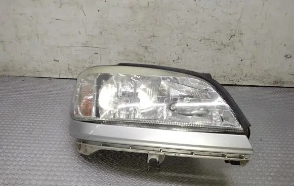 Opel Zafira A Headlight/headlamp 89100055