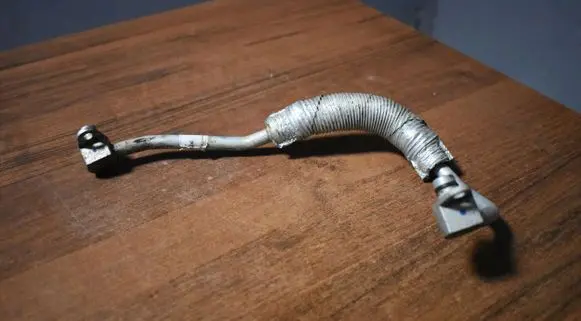 BMW X3 G01 Turbo turbocharger oiling pipe/hose 8629971