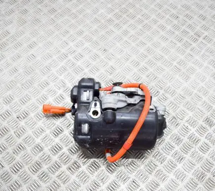 Tesla Model 3 Air conditioning (A/C) compressor (pump) HES33 110215500C